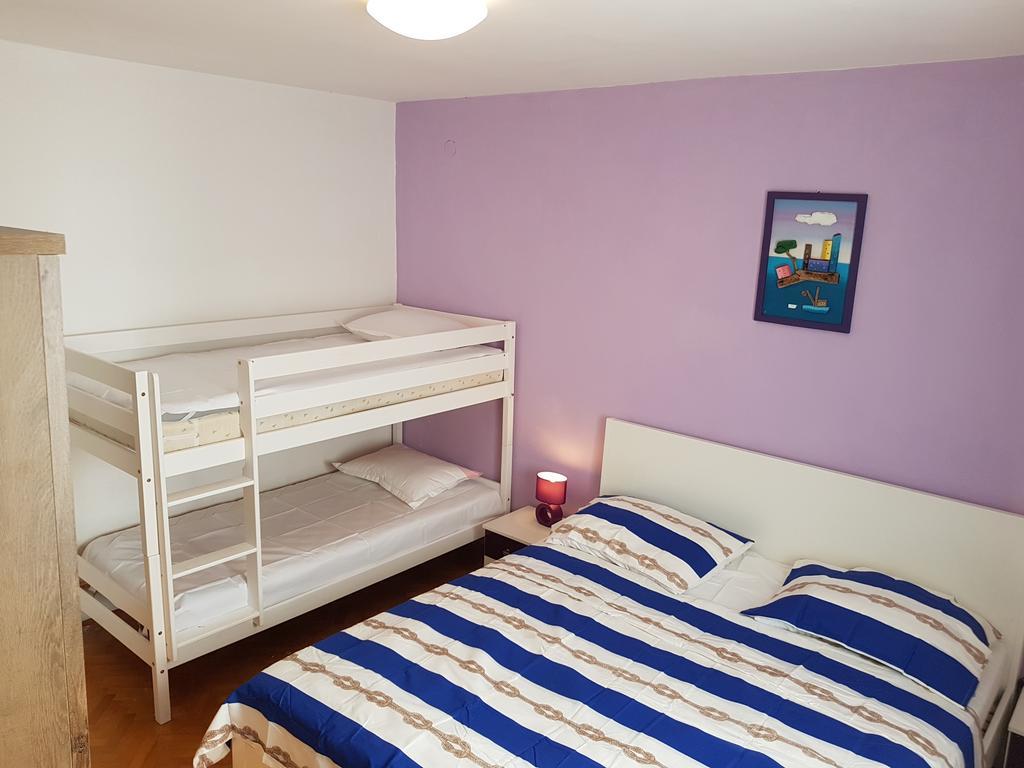 Apartments Kk Целина Екстериор снимка