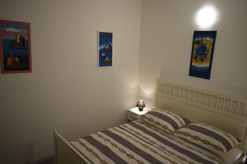Apartments Kk Целина Екстериор снимка