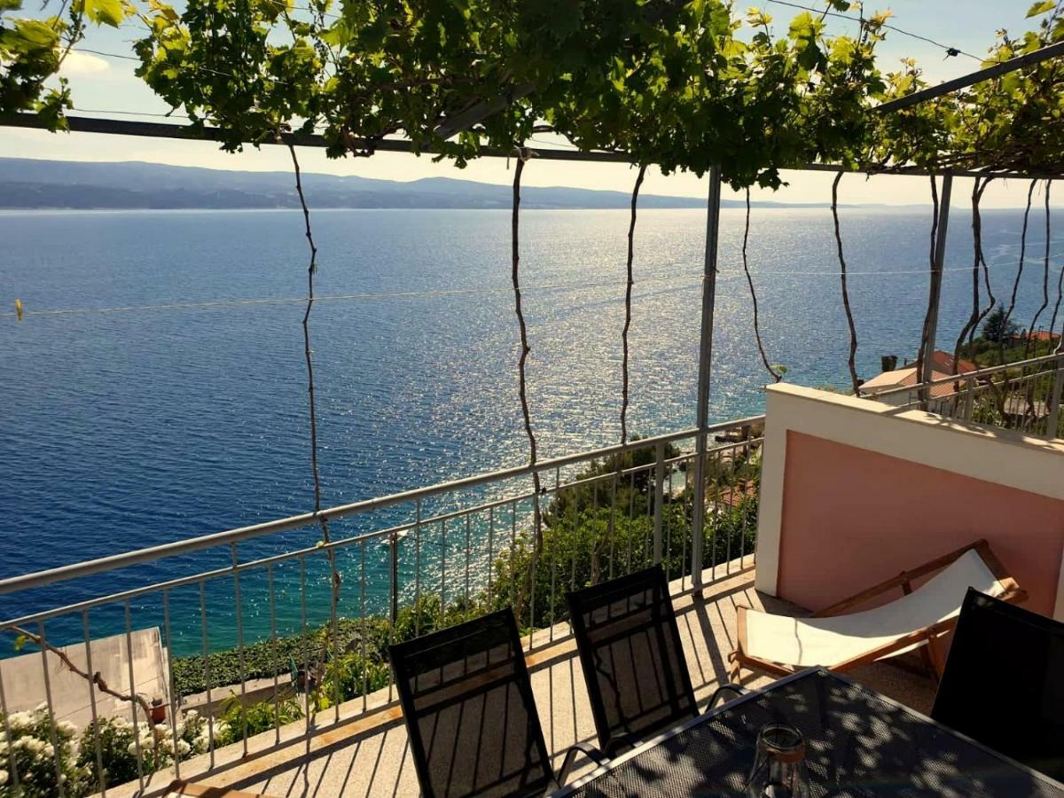 Apartments Kk Целина Екстериор снимка
